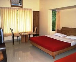 Three Bed A/C